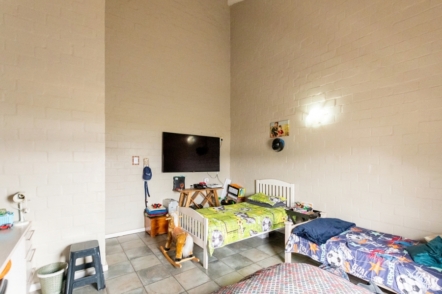 4 Bedroom Property for Sale in Velddrif Western Cape